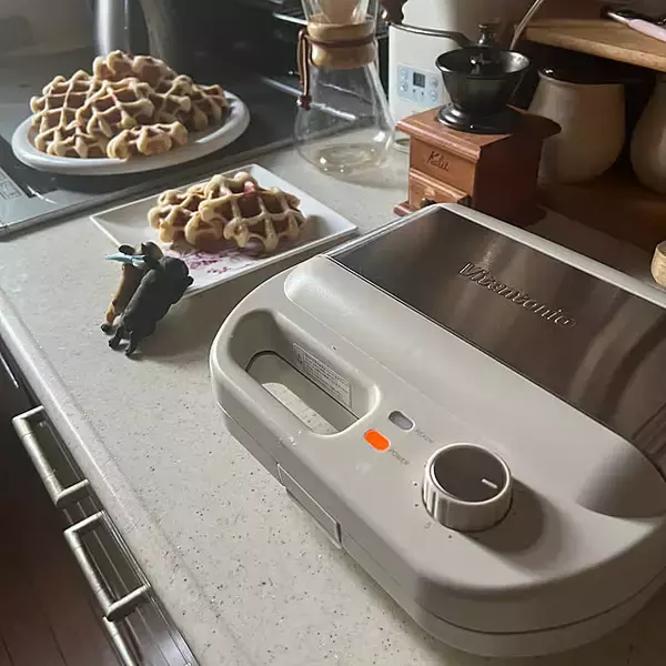 「できたてをおいしく♪おうちごはんをグレードアップしてくれるホットサンドメーカー」の画像