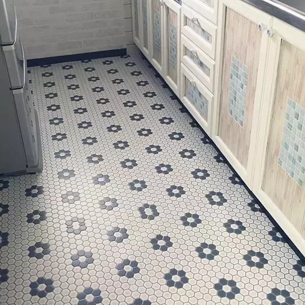 「落ち着く空間にしたい！レトロなキッチン作りの10のコツ」の画像