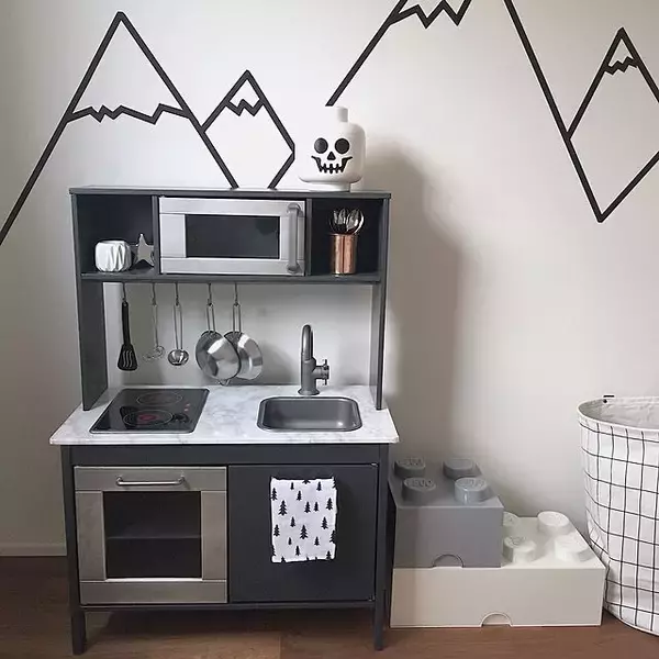 「ママも子どもも満足な空間へ☆インテリアに馴染むIKEAのおままごとキッチン」の画像