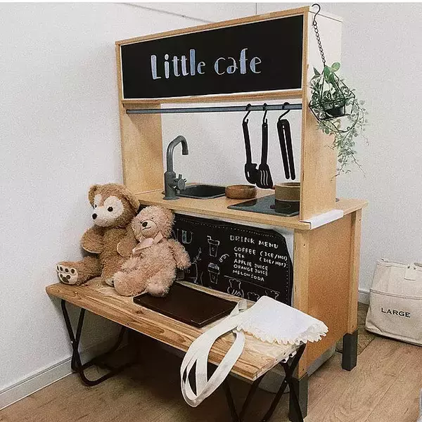 「ママも子どもも満足な空間へ☆インテリアに馴染むIKEAのおままごとキッチン」の画像
