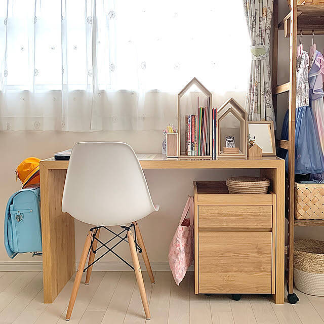 作業効率がぐんと上がる！生活スタイルに合わせて整える、デスク周りの収納アイデア6選