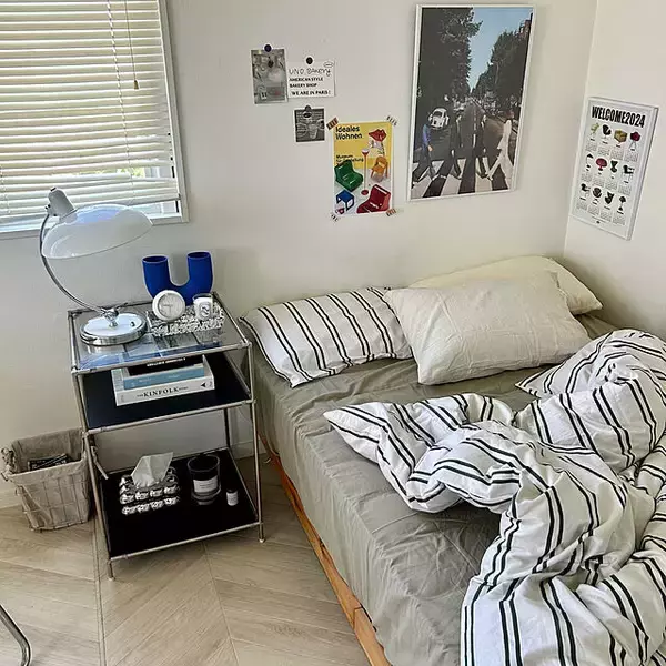 「DIYにもディスプレイにも大活躍♪100均のリメイクシート活用アイデア」の画像