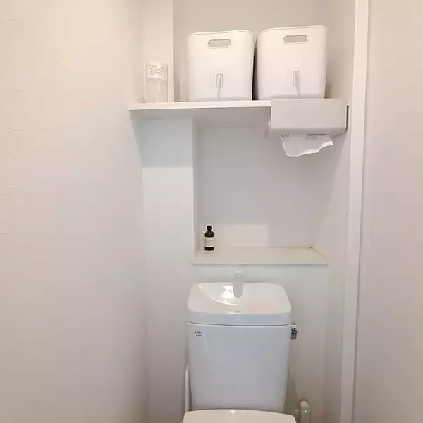 「トイレ収納は無印良品アイテムを使うのが吉！お手洗いスペースがスッキリ片付く10のアイデア」の画像