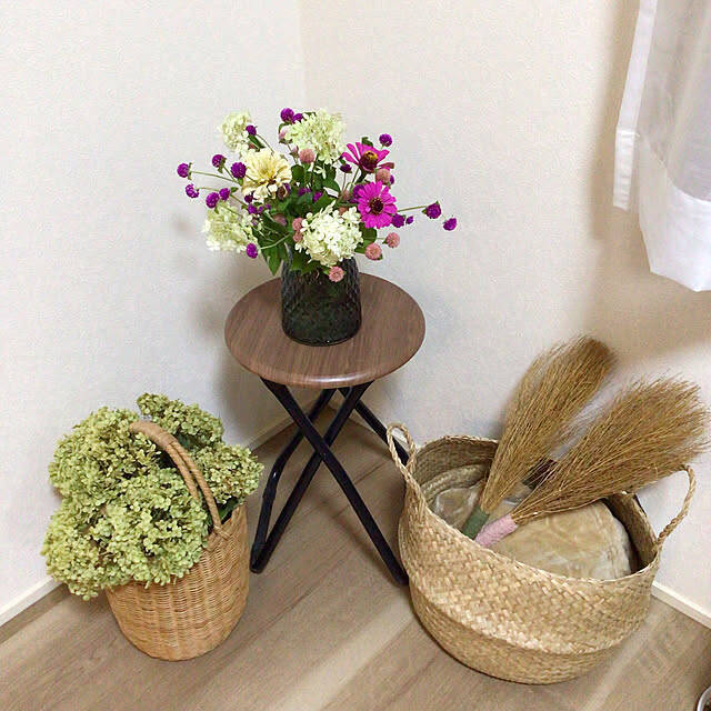 さまざまな使い方で空間を楽しもう！IKEAのFLADISバスケット