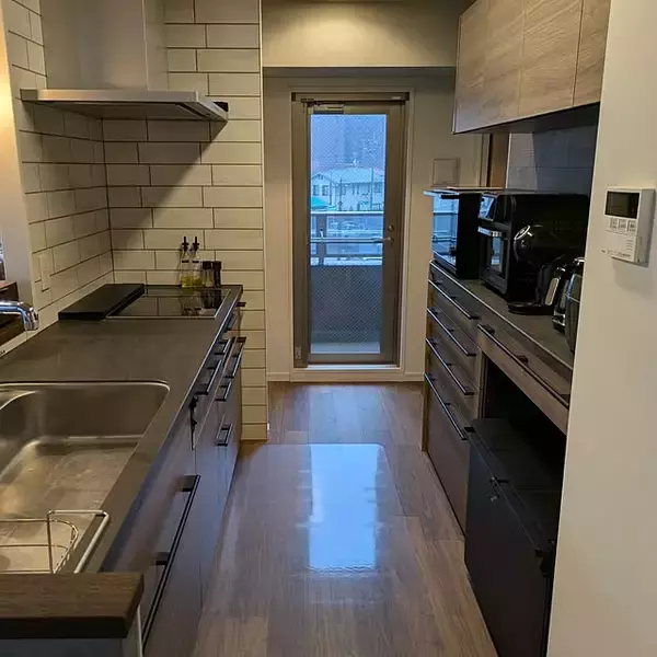 「「広く大きな窓のある、ミッドセンチュリー×インダストリアルな住まい」 by okayuさん」の画像