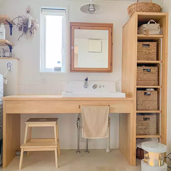 「アイテム使いで差がつく！センスが光る洗面所インテリア実例6選」の画像