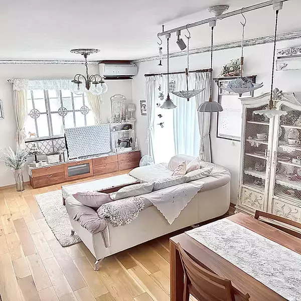 アンティークな雰囲気に心がときめく♡シャビーシックな空間の部屋別アルバム