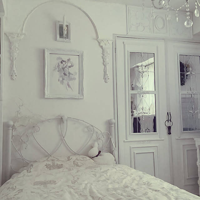 アンティークな雰囲気に心がときめく♡シャビーシックな空間の部屋別アルバム