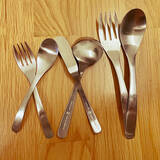 「豊富なデザインから気分で使い分けられる♪セリアのカトラリーがある暮らし」の画像2