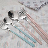 「豊富なデザインから気分で使い分けられる♪セリアのカトラリーがある暮らし」の画像6