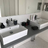 「ハイクラスなムードで暮らしに潤いを。ホテルスタイルの洗面所づくりのコツ＆コーディネート実例」の画像2