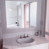 「ハイクラスなムードで暮らしに潤いを。ホテルスタイルの洗面所づくりのコツ＆コーディネート実例」の画像5