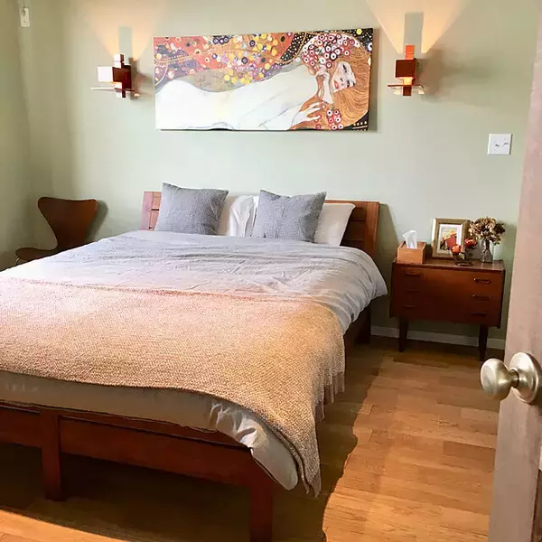 「スタイリッシュにクールに決める☆相性抜群のIKEA×ミッドセンチュリー」の画像