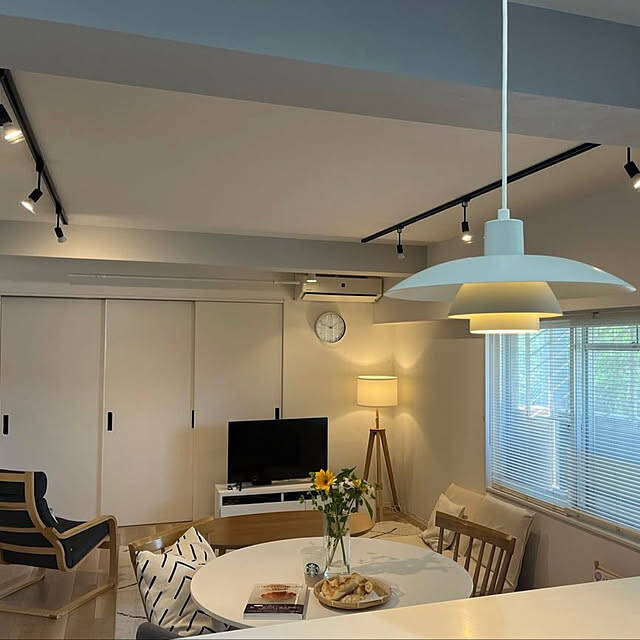 「出会った宝物を輝かせる、心地よさで満ちた住まいのつくり方」 by nina__kurashiさん