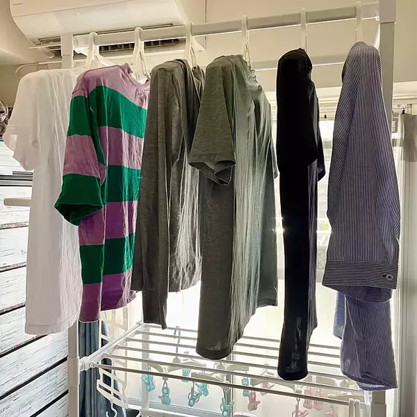 「洗濯ストレス解消！動線と効率を考えた部屋干しの工夫10選」の画像