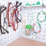 「DIY初心者さんでも大丈夫！ダイソーのデザインボードで作る便利空間」の画像2