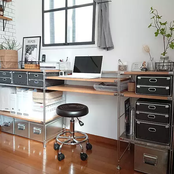 「ワンランクアップした雰囲気に。実用的で美しいステンレスがある空間」の画像