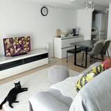 「【写真でルームツアー】モノトーンでつくる、すっきりとしたモダン空間。sakuraさんのお家をご紹介！」の画像2