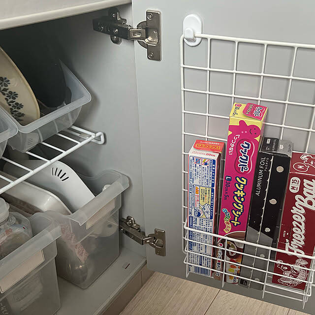 100均で整う！見た目もすっきり使いやすいシンク周り収納