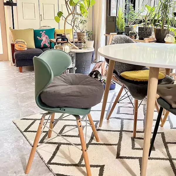 「心地よく快適なお部屋づくりならLAKOLE！お部屋に取り入れたいファブリックアイテム6選」の画像