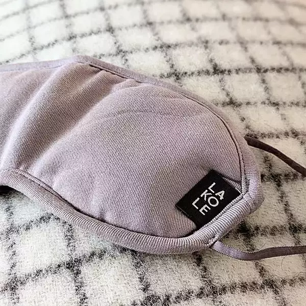 「心地よく快適なお部屋づくりならLAKOLE！お部屋に取り入れたいファブリックアイテム6選」の画像