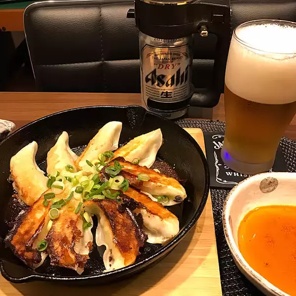 「いつもの食卓がカフェごはんになる♪ニトリのスキレット鍋を使ったテーブルコーディネート」の画像