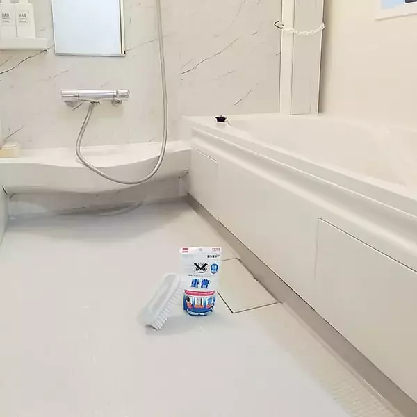 「毎日の掃除の強い味方！お財布にも優しい100均の洗剤&クリーナー」の画像