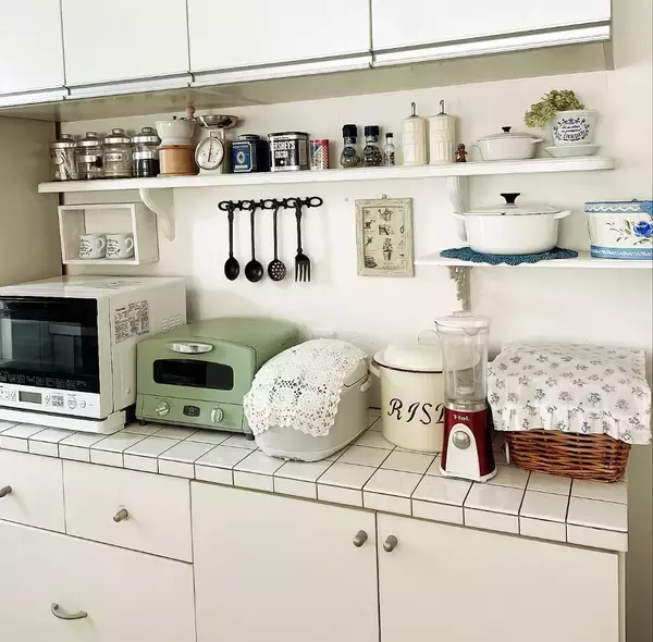 「「今までもこれからも家族を繋ぐ、ナチュラルフレンチな対面キッチン」 by Leeさん」の画像