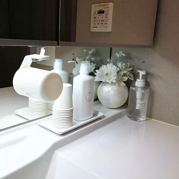 「毎朝の身支度で気分が上がる♪洗面台まわりで使いたいセリアのアイテム」の画像