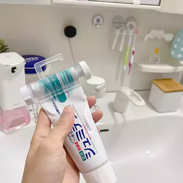 「毎朝の身支度で気分が上がる♪洗面台まわりで使いたいセリアのアイテム」の画像