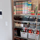 「おうちの中がスッキリ整理できる☆バリエーション豊富なスチールラックの活用法6選」の画像7