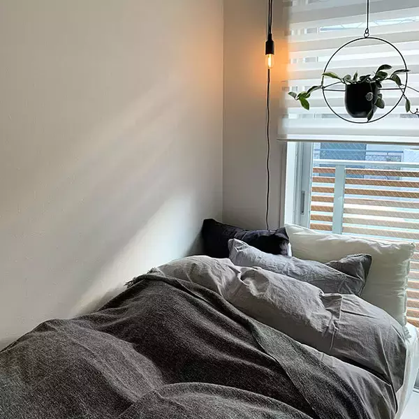 「「28m2。自分らしいアートを仕上げるように、バランスにこだわったお部屋」 by Rokuさん」の画像