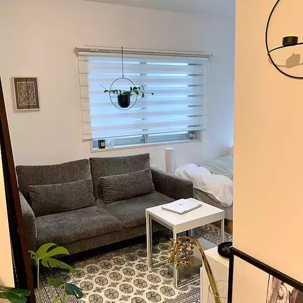 「「28m2。自分らしいアートを仕上げるように、バランスにこだわったお部屋」 by Rokuさん」の画像