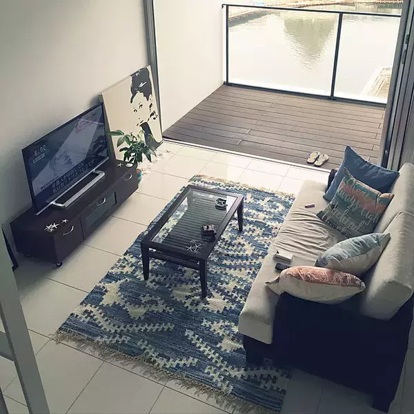 「1人暮らしのお部屋を快適に♪海を感じるインテリア実例10選」の画像