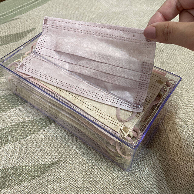 こう使うと便利！今すぐ知りたいセリアのクリアケース収納術