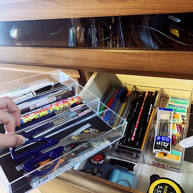 こう使うと便利！今すぐ知りたいセリアのクリアケース収納術