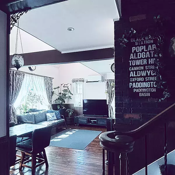 【写真でルームツアー】お部屋ごとにこだわりのテイストを盛り込んで♪色と開放感で仕上げたusagiさんのお家をご紹介！