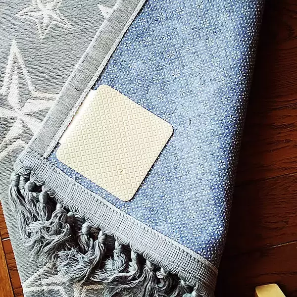 「ズレずに使いやすさアップ♪「滑り止めシート」活用アイディア」の画像