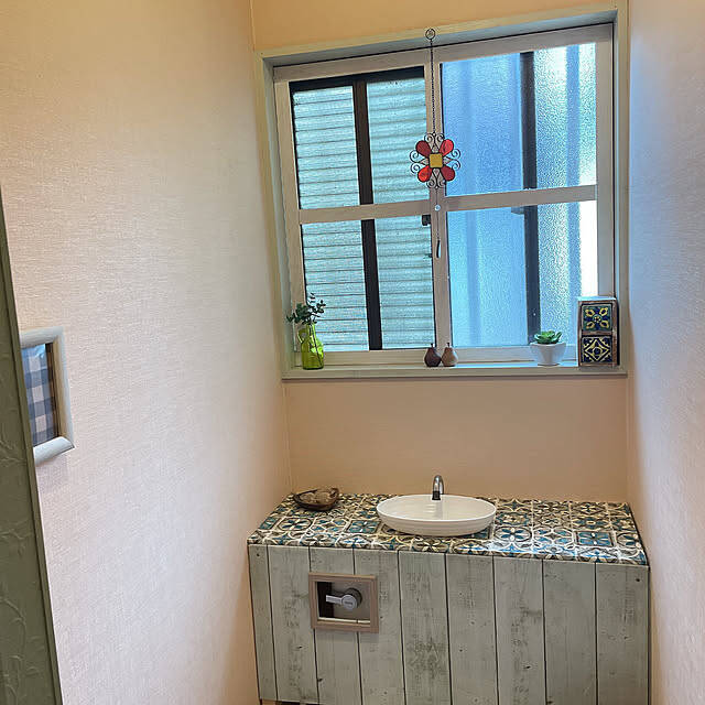 DIYで理想のトイレに♪タンクレス風リメイクのアイデア6選