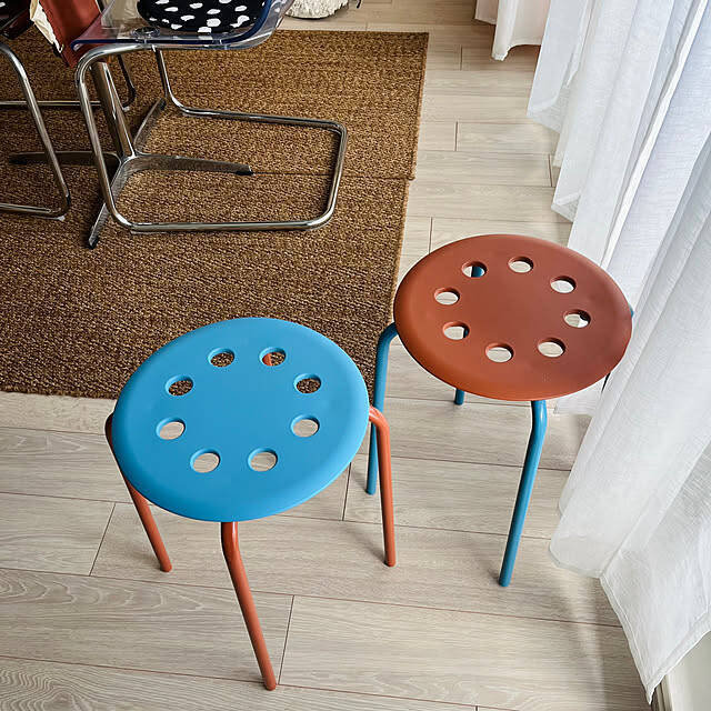 あると便利な優秀アイテム！暮らしに合わせてフレキシブルに活用できるIKEAのスツール6選