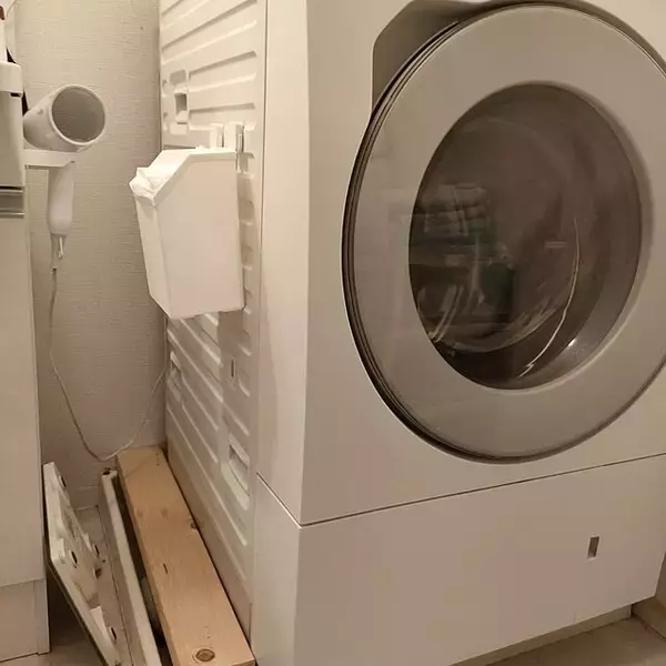 「おうちのストレスを減らしてくれる♪セリアのアイテムで浮かせる収納」の画像