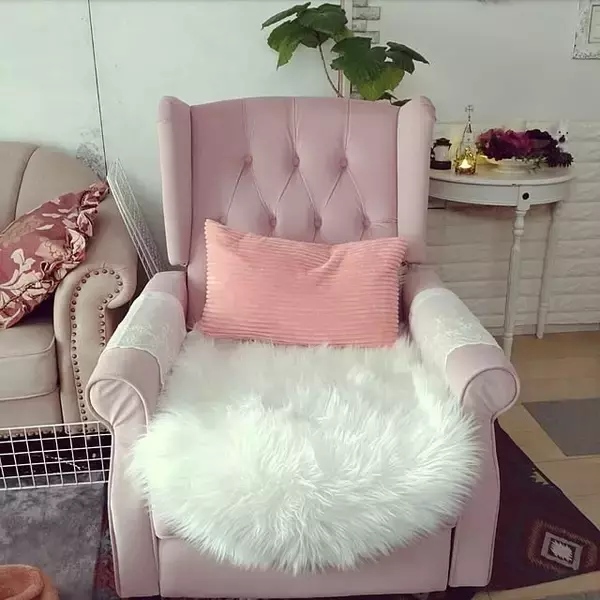 「「カットするだけで完成♪レース風ソファ肘掛けカバー」 by Bienvenueさん」の画像