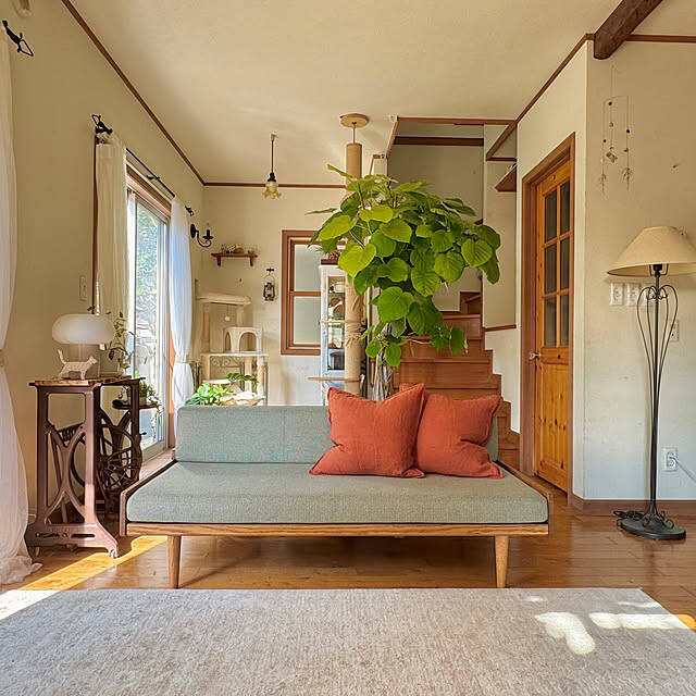 あたたかみのある空間に♡モモナチュラルをお部屋に取り入れたお部屋の実例