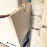 「【すきま活用アイデア】指一本でサッと引き出せる！4cmのすきまに収まる折りたたみバスケット by Hi5さん」の画像1