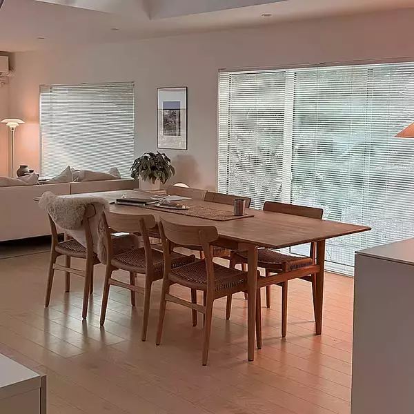 角テーブルと丸テーブル、お好みのスタイルはどちら？形で選ぶダイニングテーブルカタログ