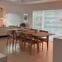 角テーブルと丸テーブル、お好みのスタイルはどちら？形で選ぶダイニングテーブルカタログ