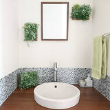 「貼るだけで雰囲気が変わる！セリアのタイルシールを使った身近なアイテムのDIYアイデア」の画像6