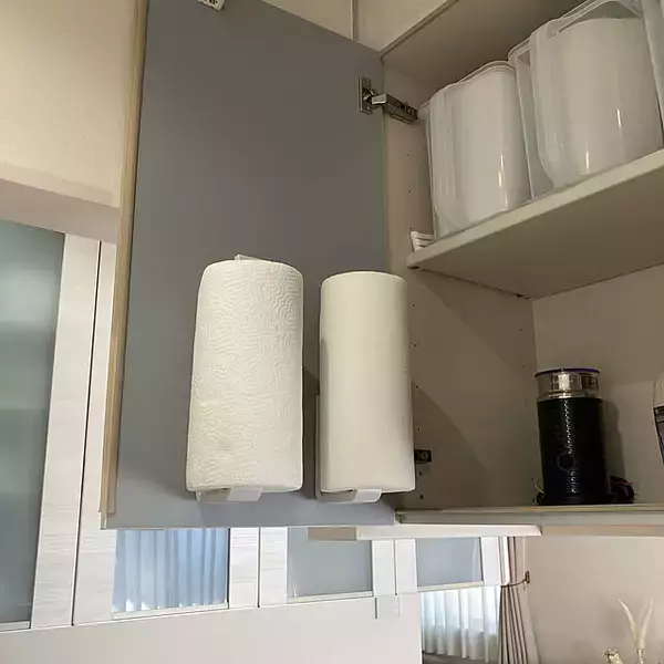 「プチストレスを解消する！使いやすいキッチンペーパーの収納術6選」の画像