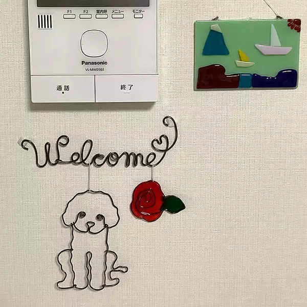 「ガラスペイントでDIYの可能性が広がる！ダイソーのガラス絵の具を使った作品6選」の画像