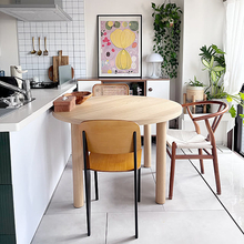 デザインと使いやすさで食卓を彩る！空間になじむIKEAのダイニングテーブルをタイプ別に紹介